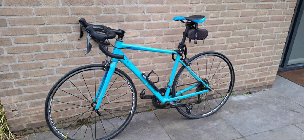 Cube Wielrenfiets met Clara schijfremmen en Element Bolt, Fietsen en Brommers, Fietsen | Racefietsen, Overige merken, Gebruikt