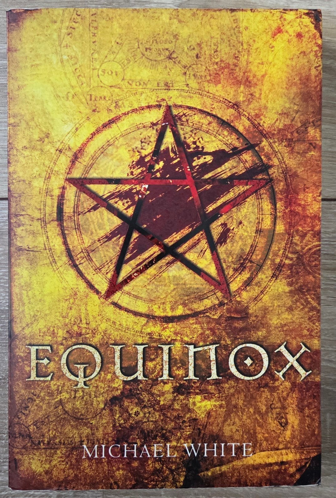 Michael White - Equinox, Ophalen of Verzenden, Zo goed als nieuw, M. White