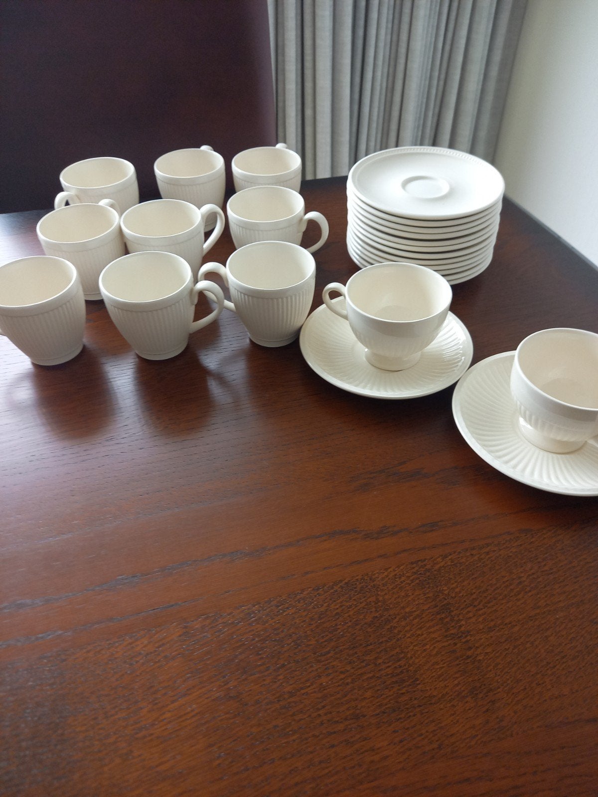 Wedgwood servies: kopjes en schotels, Ophalen, Gebruikt, Klassiek, Kop(pen) en/of Schotel(s)