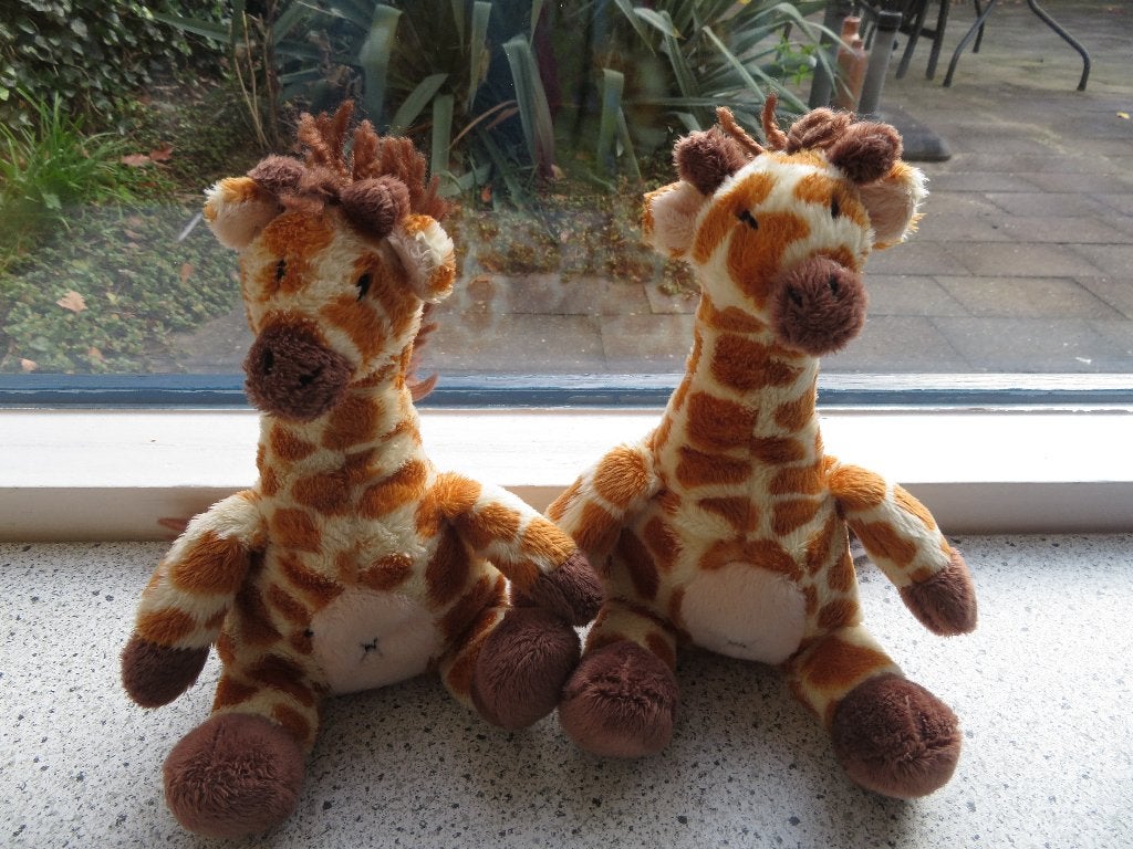 2  x Giraffe of giraf merk Happy Horse van Unilever, Giraf, Happy Horse, Ophalen of Verzenden, Zo goed als nieuw