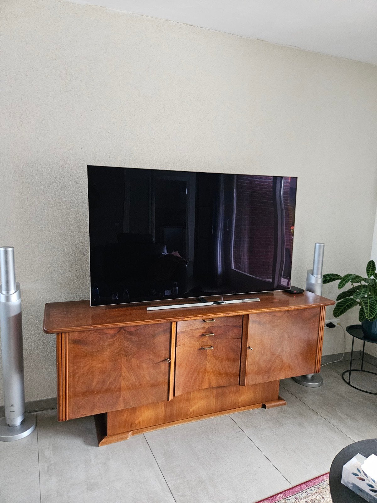 Vintage Dressoir / Sideboard - Jaren notenhout '50/'60 Stijl, Gebruikt, 150 tot 200 cm, Ophalen of Verzenden, 25 tot 50 cm
