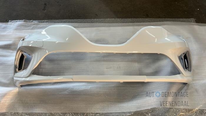 Voorbumper van een Renault Clio (OV369), -, Renault, -, Nieuw