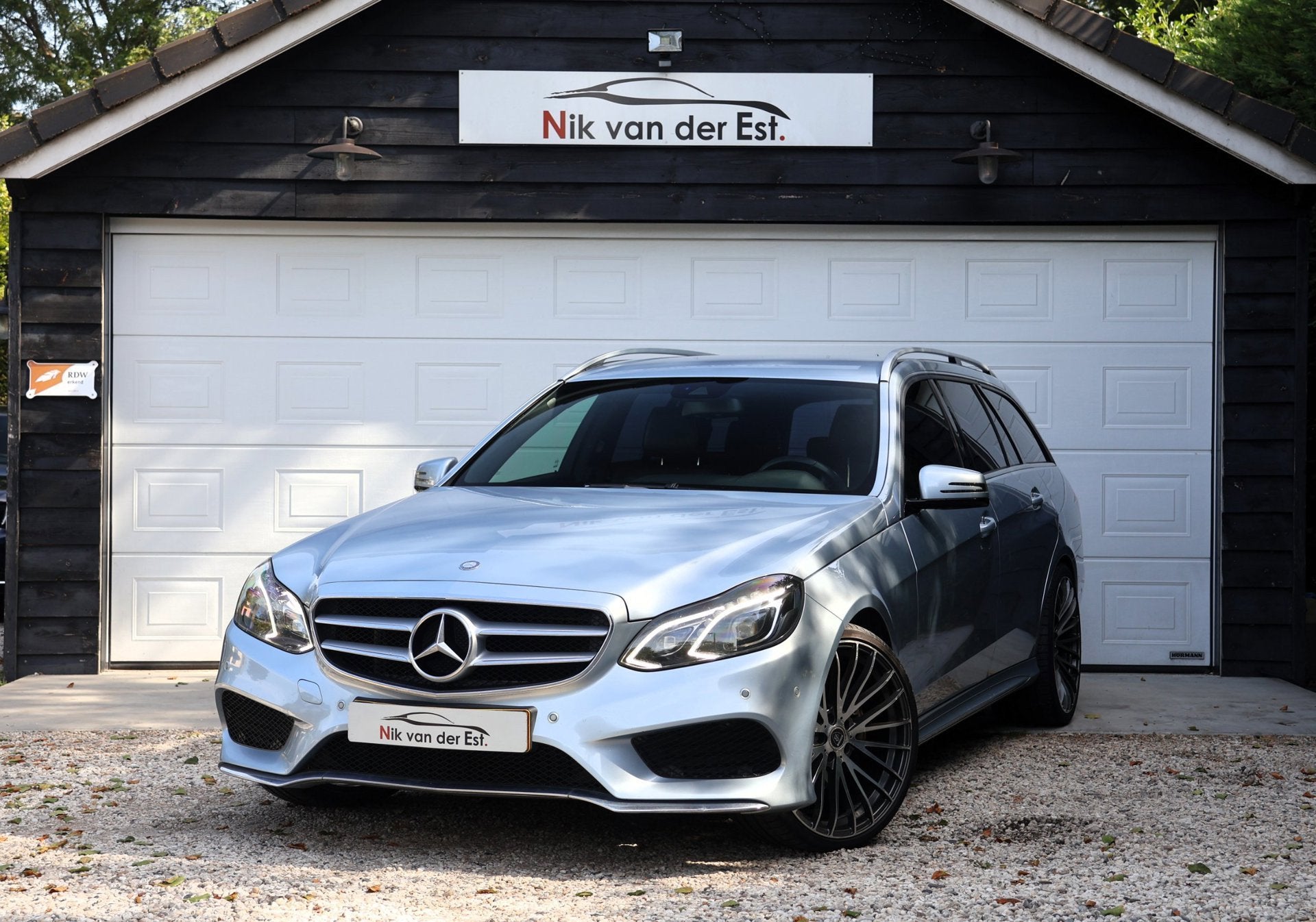 Mercedes-Benz E-klasse Estate 200 Ambition-Stoelverwarming-N, Achterwielaandrijving, Gebruikt, Euro 6, 4 cilinders