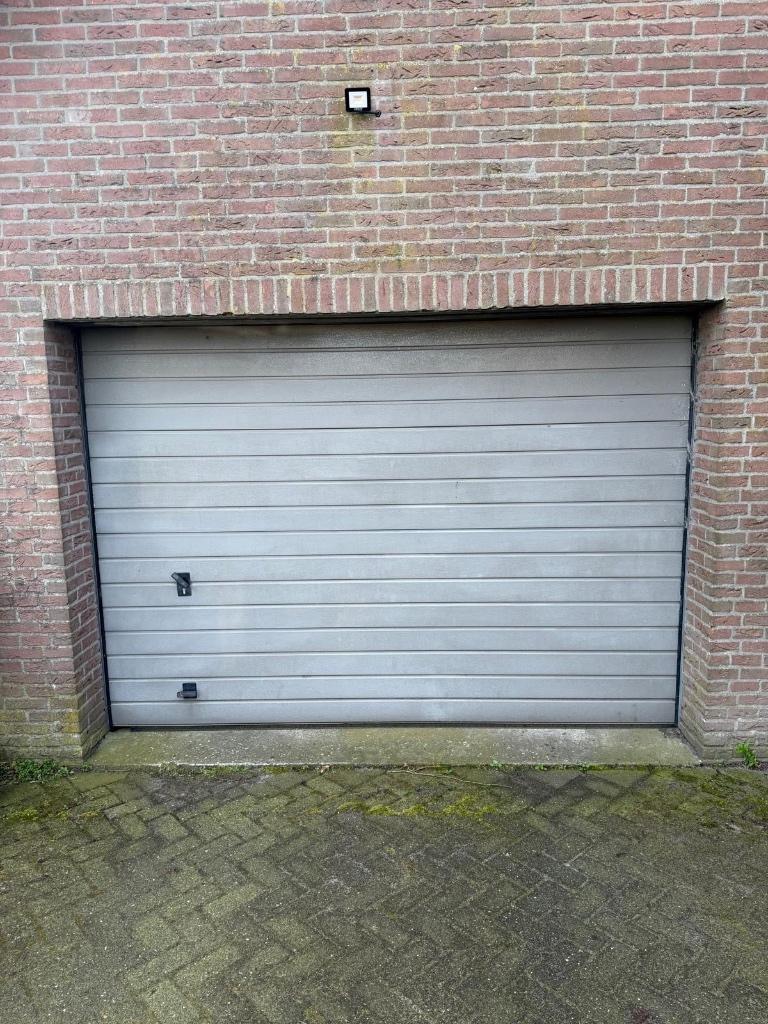 Garagedeur, Doe-het-zelf en Verbouw, Ophalen, Gebruikt, Garagedeur, Vouwdeur