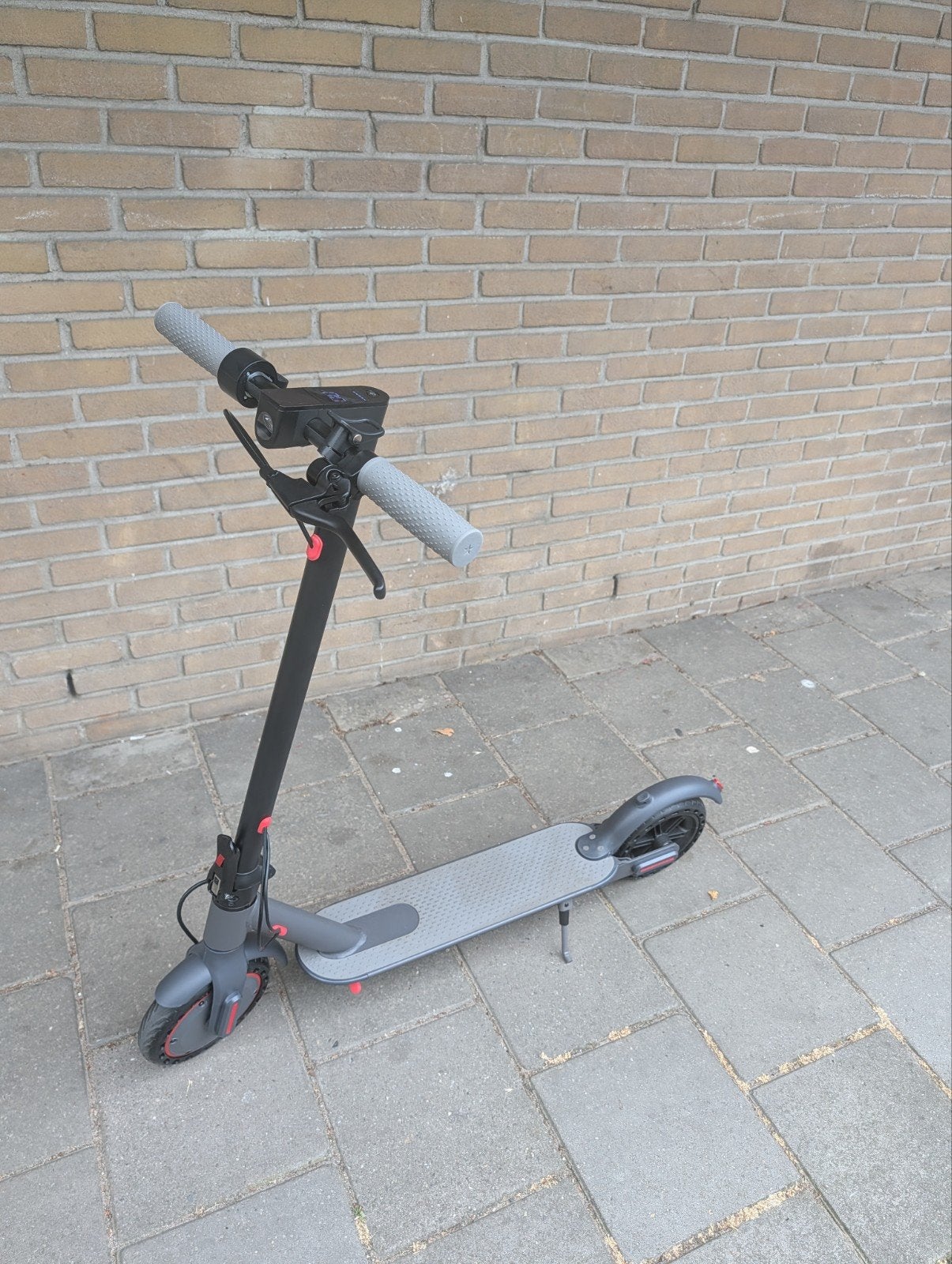 Elektrische Step - Praktisch nieuw, Fietsen en Brommers, Steps, Ophalen, Nieuw, Elektrische step (E-scooter), Onbekend