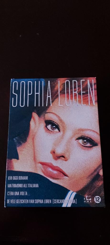 Sophia loren, Vanaf 12 jaar, Ophalen of Verzenden, Zo goed als nieuw