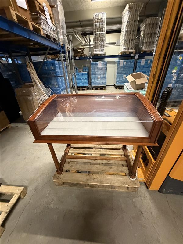 Vintage houten toonbankvitrine met glas - display cabinet, Ophalen