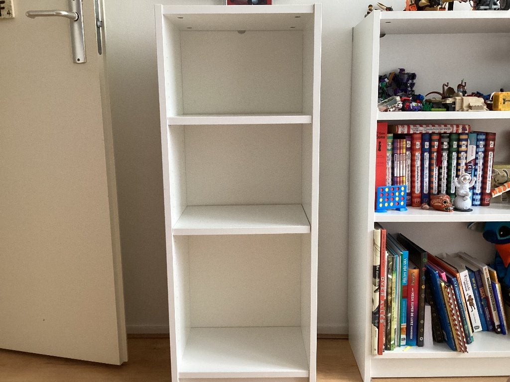Kleine boekenkast Billy Ikea, wit, Huis en Inrichting, Kasten | Boekenkasten, Ophalen, Met plank(en), Minder dan 50 cm, Gebruikt