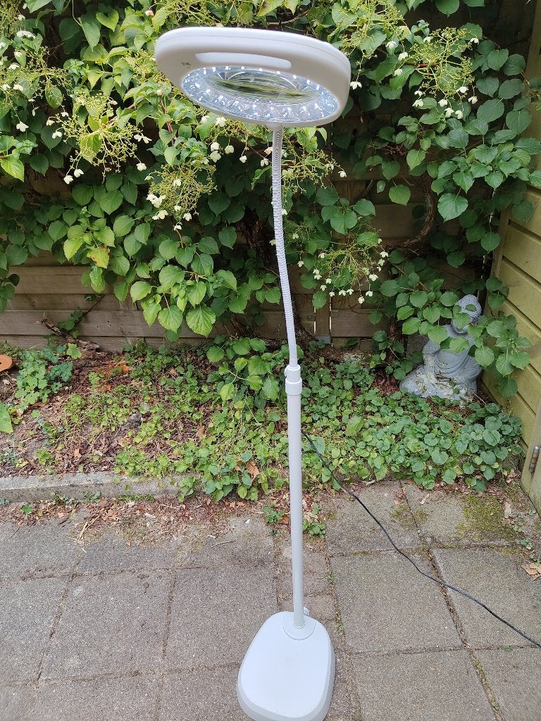 Loeplamp, Hobby en Vrije tijd, Vergrootglazen, Loepen en Loeplampen, Ophalen, Gebruikt, Loeplamp