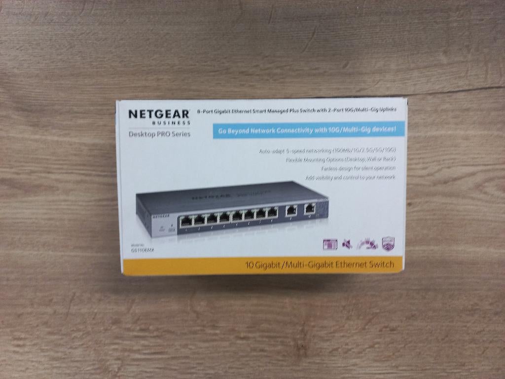 Netgear GS110EMX Multi-Gigabit Managed Ethernet Switch, Computers en Software, Netwerk switches, Ophalen of Verzenden, Zo goed als nieuw
