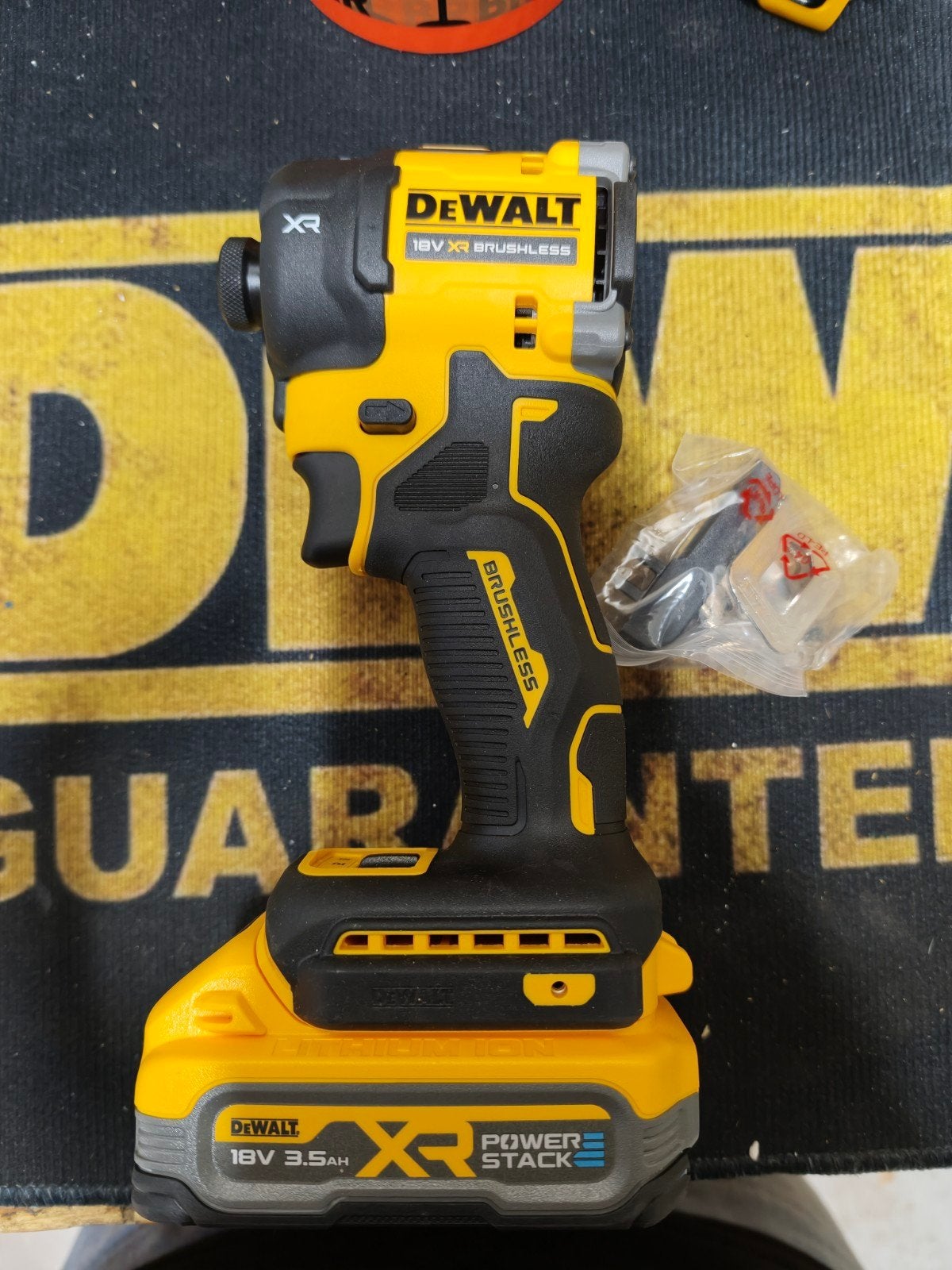 DeWalt DCF870 18V XR Brushless Slagschroevendraaier hydrauli, Doe-het-zelf en Verbouw, Ophalen, 600 watt of meer, Variabele snelheid