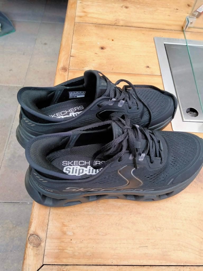 schoenen nieuwe Skechers, Kleding | Dames, Schoenen, Ophalen, Skechers, Zwart, Nieuw