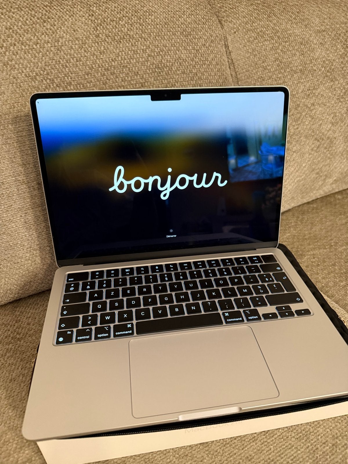 Apple MacBook Air 13,6 inch - Zo goed als nieuw, Ophalen, Qwerty, 13 inch, Zo goed als nieuw