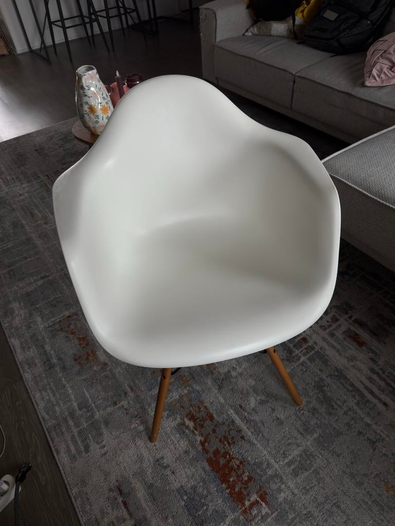 De Vitra Eames DAW (5 beschikbaar), Huis en Inrichting, Stoelen, Ophalen of Verzenden