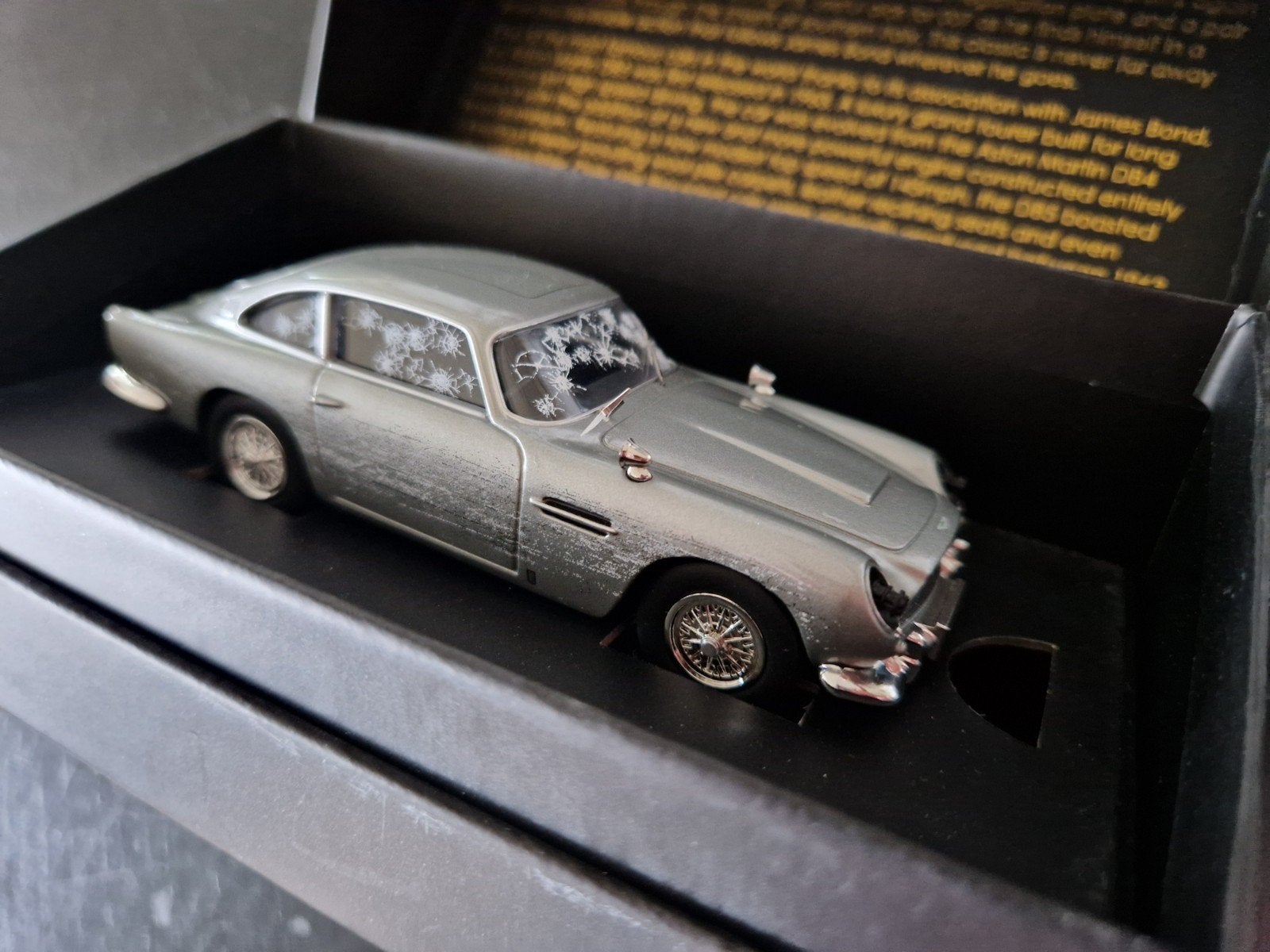 Corgi James Bond Aston Martin DB5 Nieuw in doos, Ophalen, Nieuw, Auto