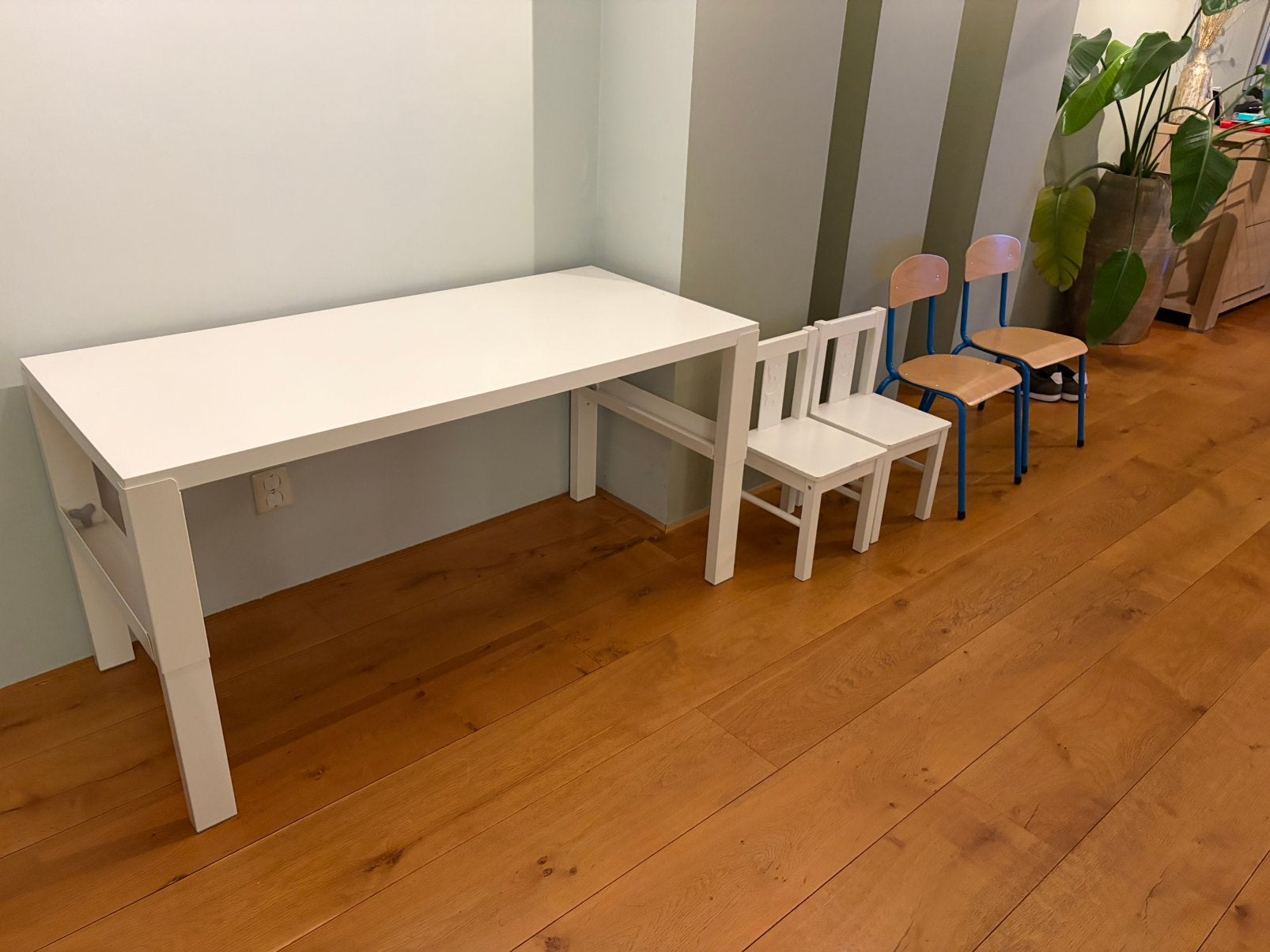 Kinderbureau of tafel verstelbaar ikea Pahl 90x56, Ophalen, Zo goed als nieuw