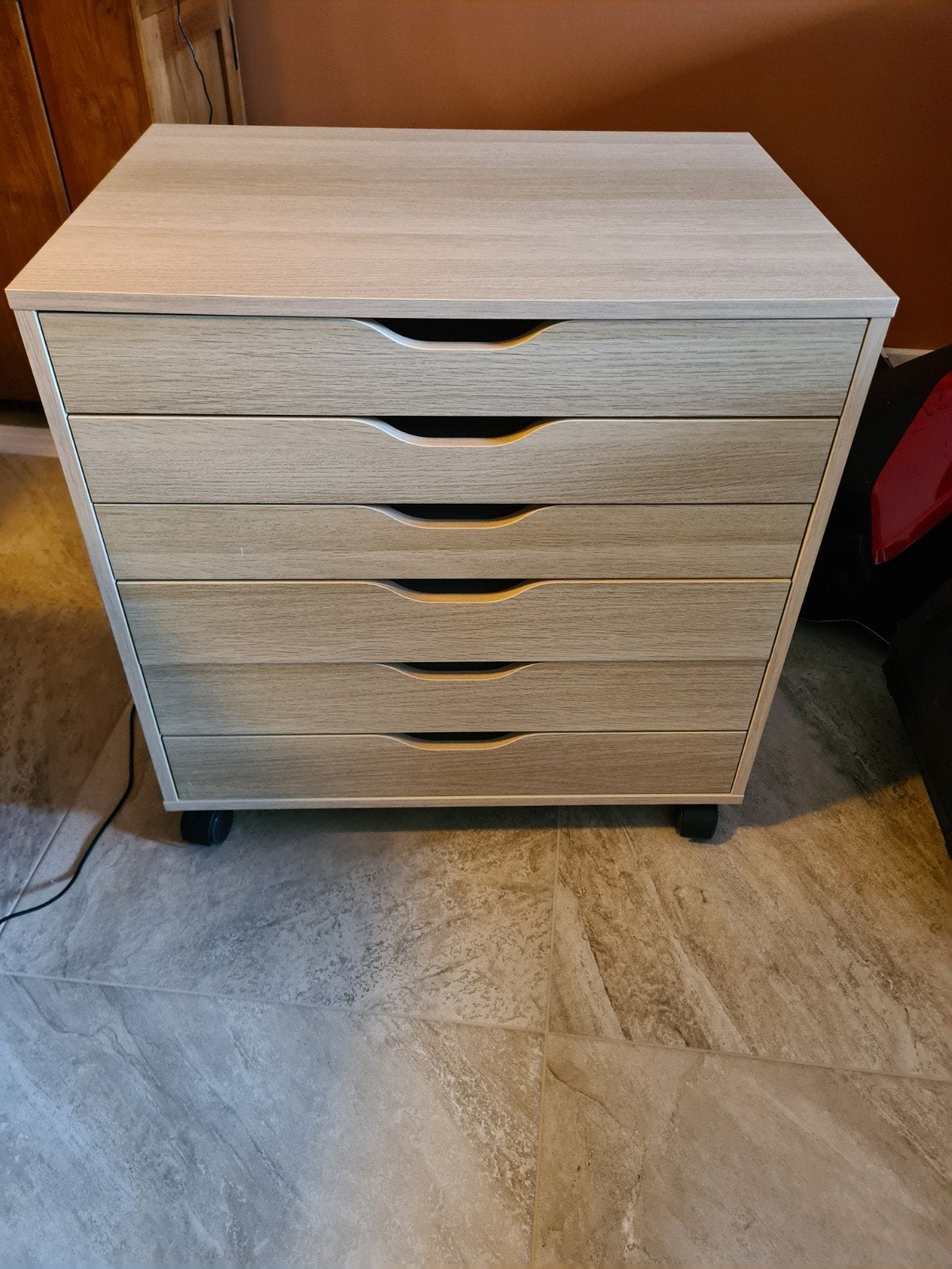 IKEA ALEX ladeblok op wielen, eikenpatroon, Ophalen, 5 laden of meer, Modern, Functioneel, 50 tot 100 cm
