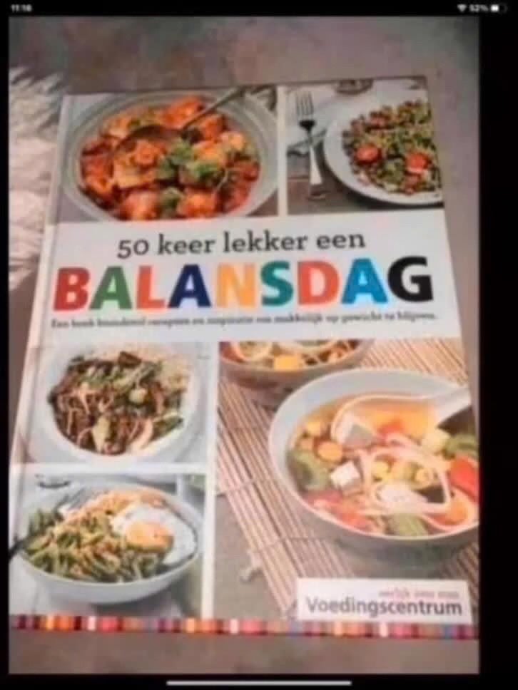 50 keer lekker een Balansdag - Voedingscentrum, Boeken, Kookboeken, Hoofdgerechten, Ophalen of Verzenden, Zo goed als nieuw, Voedingscentrum