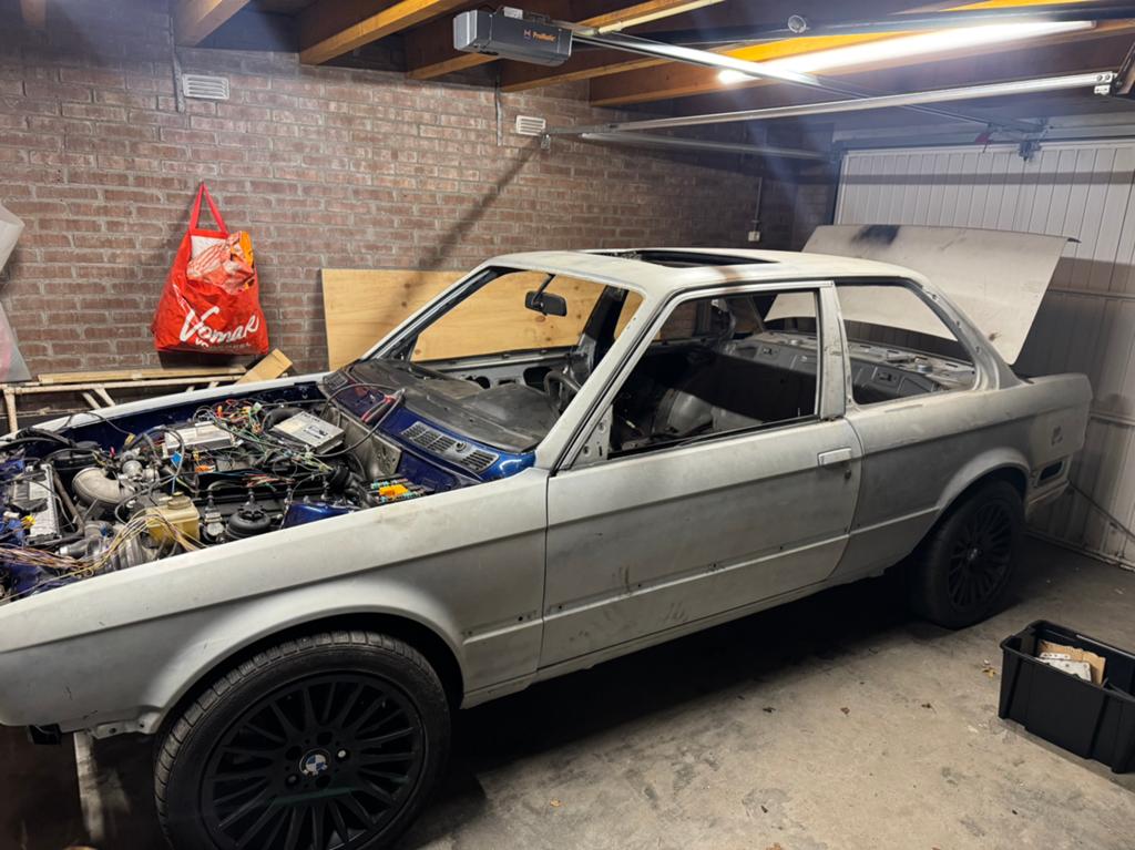 Bmw E30 4.4 V8 project!, Ophalen, Gebruikt, BMW
