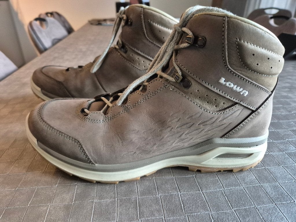 Te koop zgan lowa strato EVO maat 41,5, Ophalen of Verzenden, Zo goed als nieuw, Schoenen