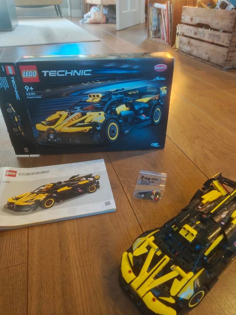 LEGO Technic Bugatti Bolide 42151 - Compleet met boekje, Ophalen of Verzenden