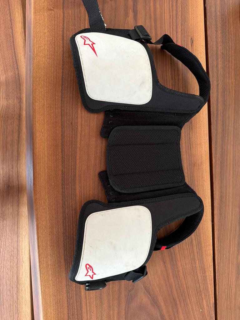 Alpinestars Youth Bionic ribprotector, Ophalen of Verzenden, Zo goed als nieuw