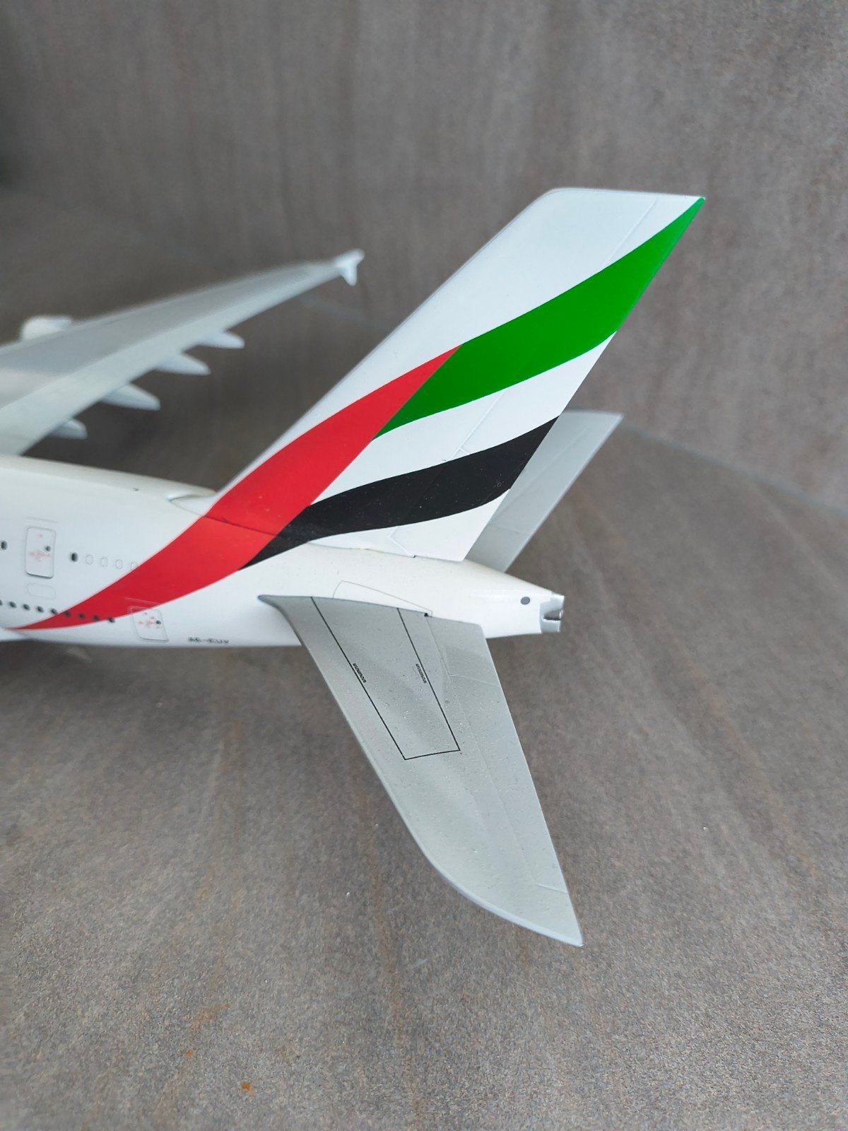 airbus Emirates schaal 1.200, Ophalen, Gebruikt, Schaalmodel