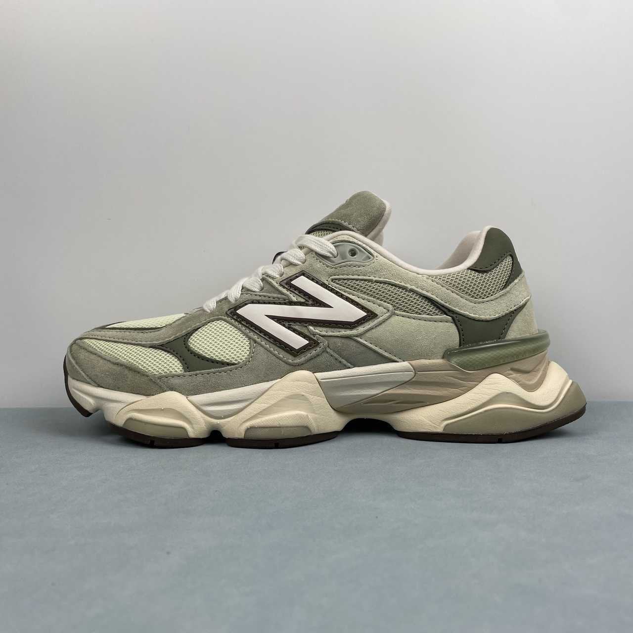 New balance 9060 maat 46 NIEUW, Kleding | Heren, Schoenen, Overige kleuren, Nieuw, Ophalen of Verzenden, Sneakers of Gympen