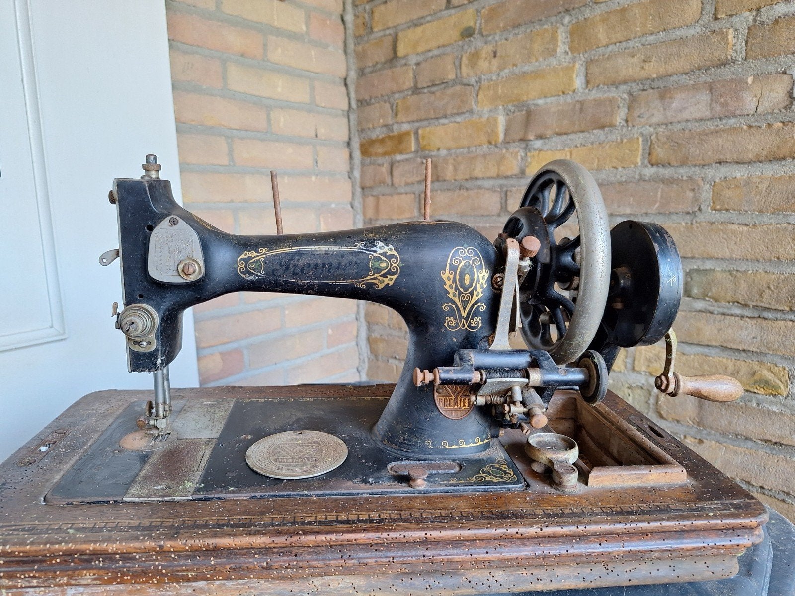 handmatig naaimachine, Antiek en Kunst, Antiek | Naaimachines, Ophalen of Verzenden