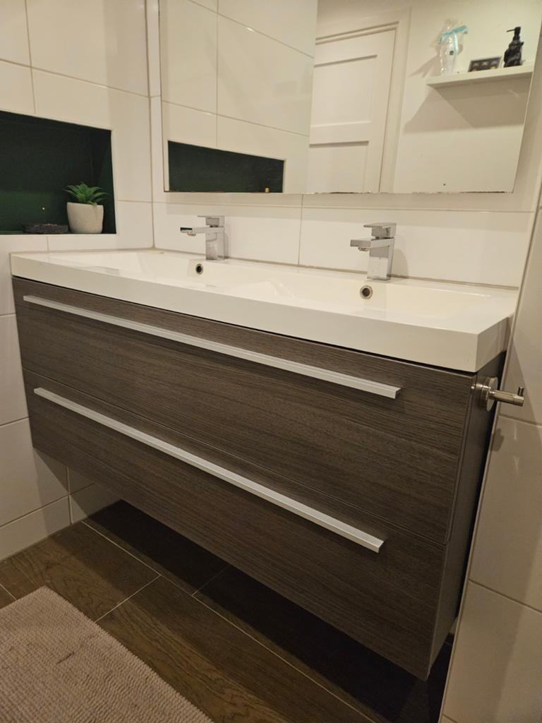 Dubbel badkamer meubel met walnoten laden, Ophalen, Gebruikt, 25 tot 50 cm, Minder dan 100 cm