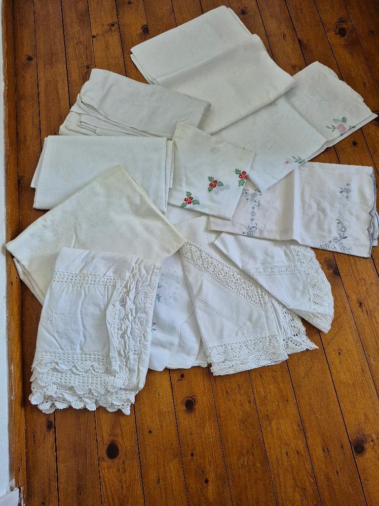 Damaste en brocante tafelkleden, Antiek en Kunst, Curiosa en Brocante, Ophalen