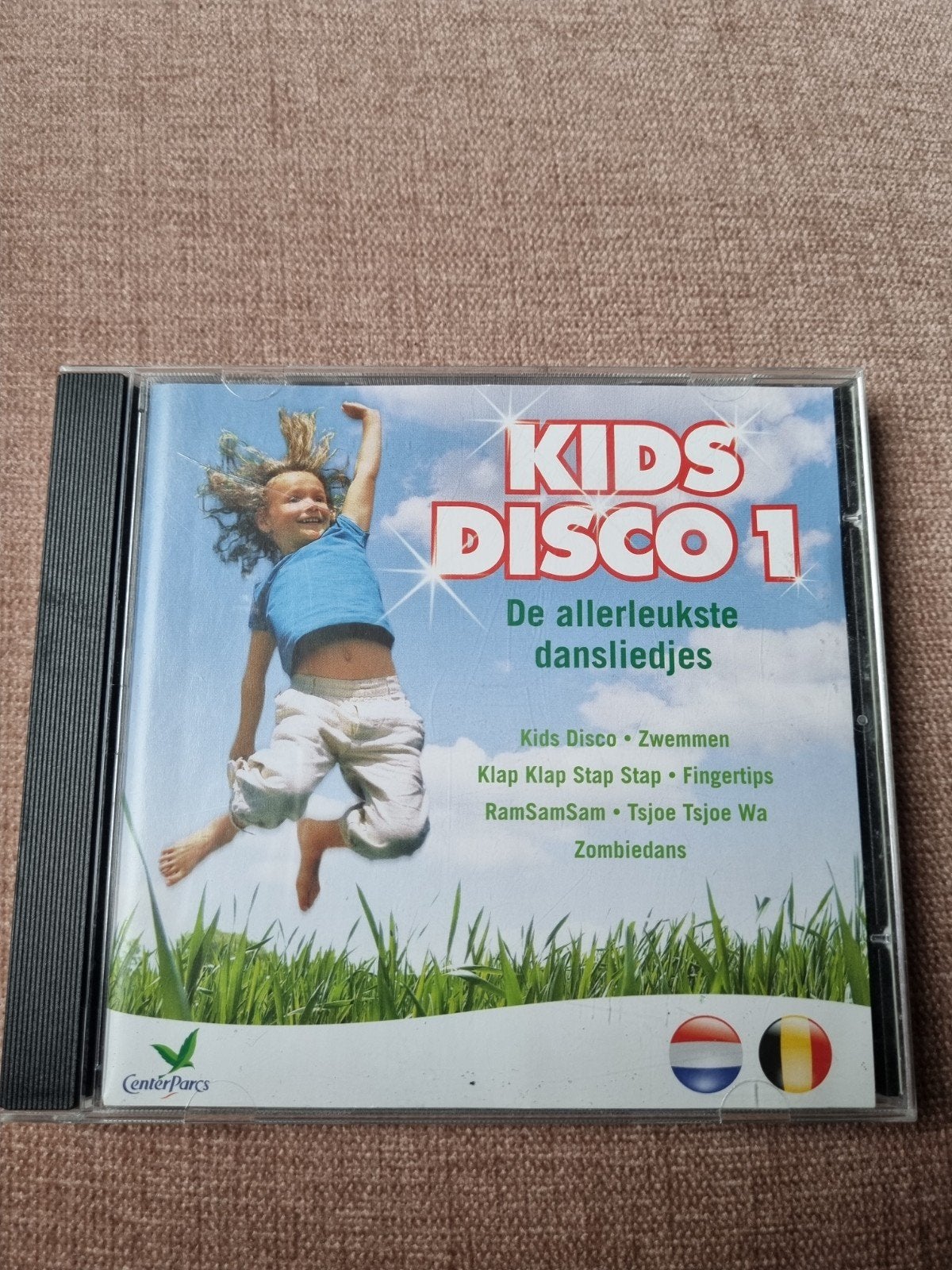 Cd kids Disco 1 de allerleukste dansliedjes., Ophalen of Verzenden, Zo goed als nieuw, Muziek, 3 tot 5 jaar