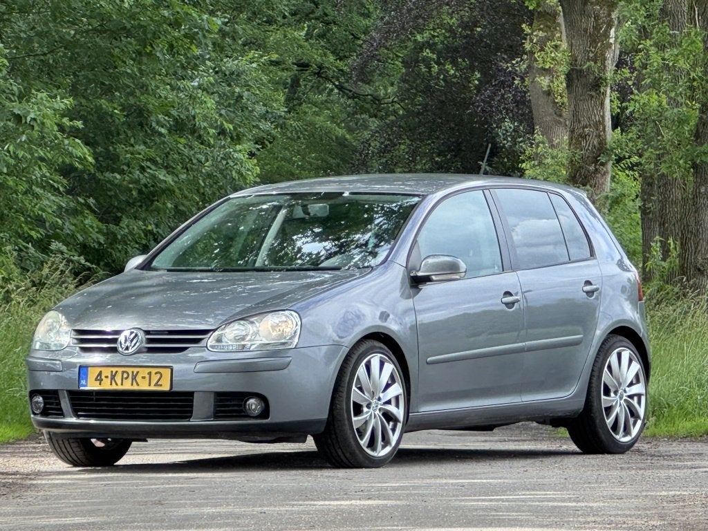 Volkswagen Golf 1.6 Turijn airco apk 6-27 (bj 2006), Gebruikt, 4 cilinders, 620 kg, Handgeschakeld