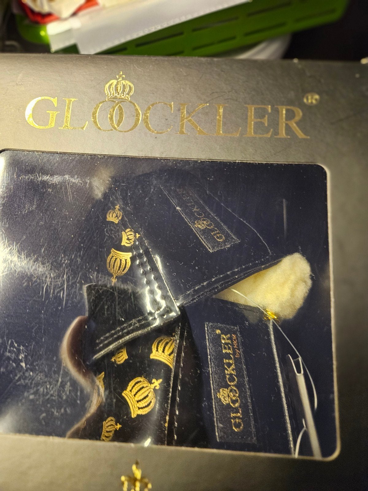 Te koop nieuwe springschoenen met bont., Ophalen of Verzenden, Nieuw