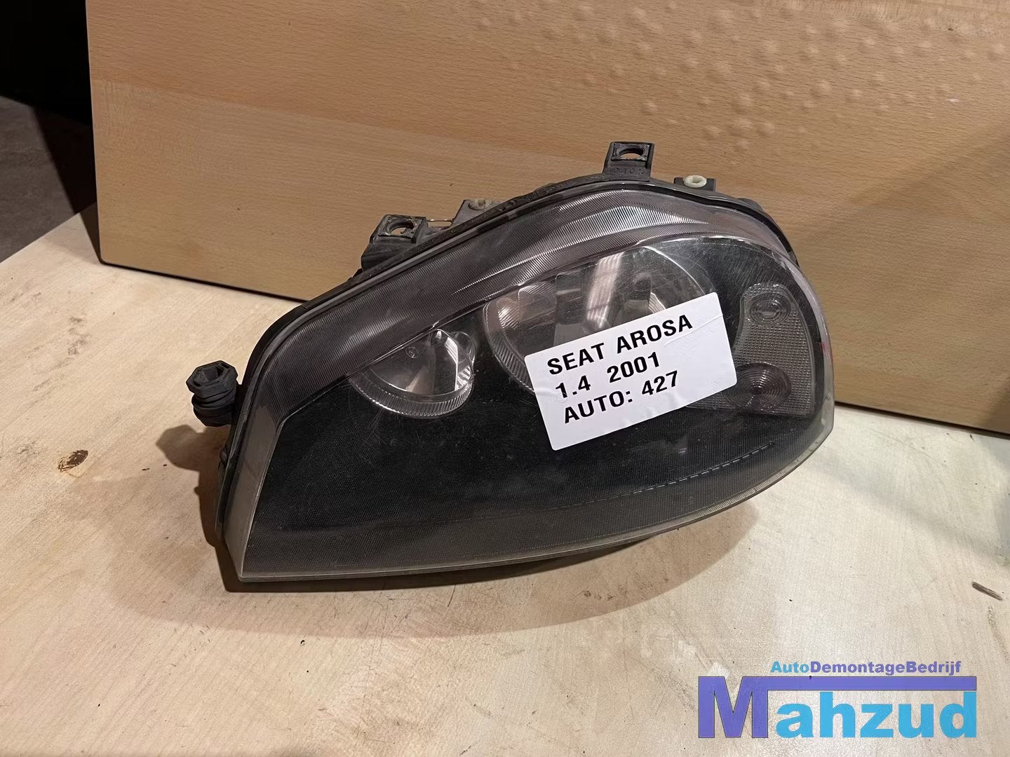 SEAT AROSA Links koplamp 1997-2004, Gebruikt, Autovia A-2, Km 585 585
08760  Martorell, ES, Ophalen of Verzenden, SEAT S.A.