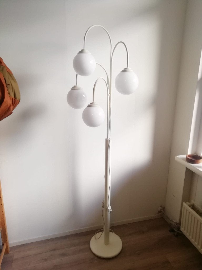 Vintage bollenlamp (let op! 1 bol ontbreekt), Huis en Inrichting, Ophalen, Gebruikt, Glas, Minder dan 100 cm