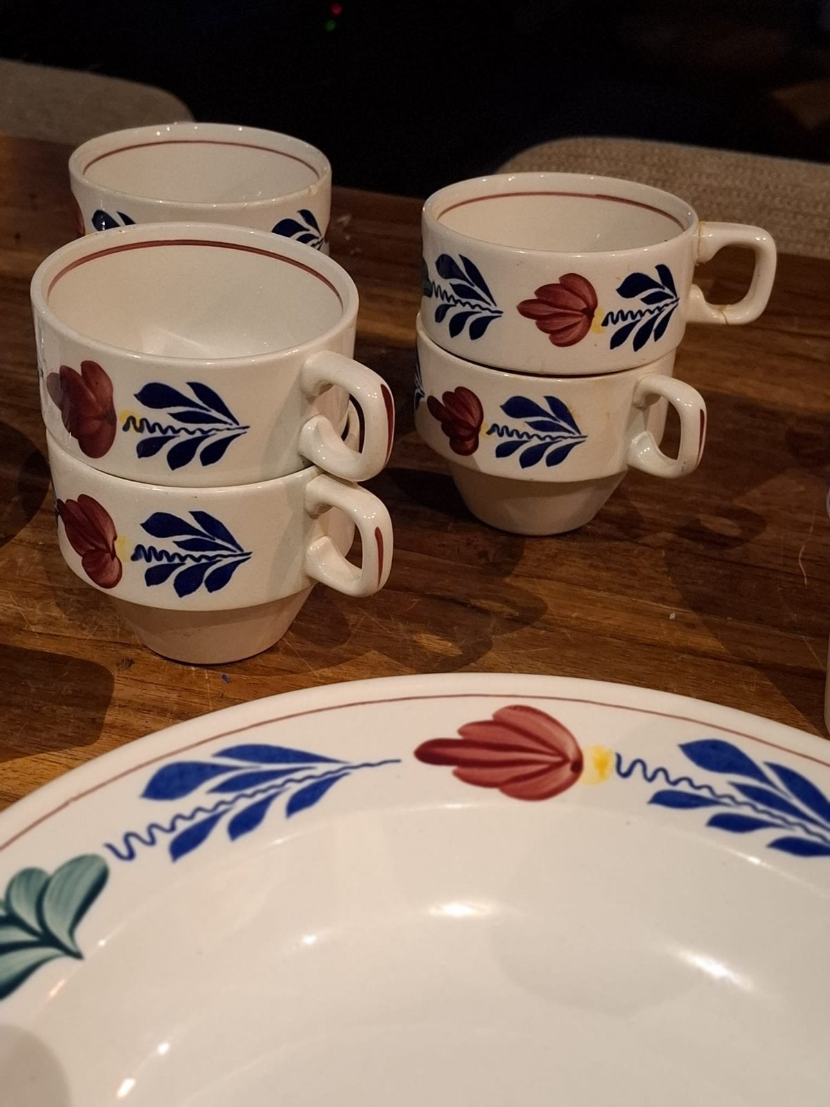 Boerenbont servies, Ophalen, Landelijk/Boerenbont, Zo goed als nieuw, Aardewerk