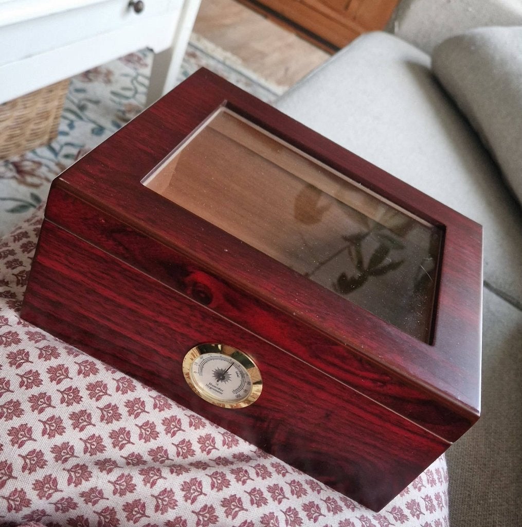 Humidor cherry, Ophalen, Zo goed als nieuw, Tabaksdoos of Verpakking