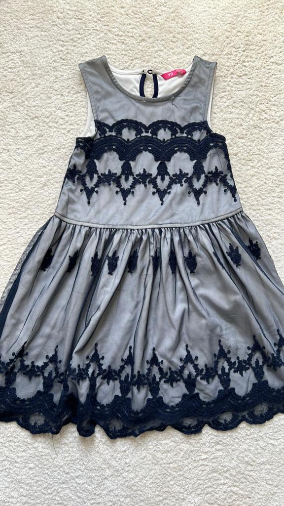 Meisjes jurk blauw maat 134, Ophalen of Verzenden, Zo goed als nieuw