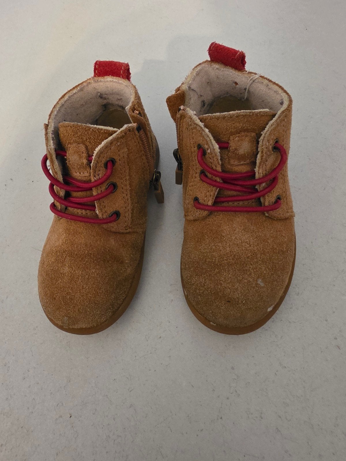 UGG babyschoentjes maat 22, Gebruikt, UGG, Jongen of Meisje, Schoenen