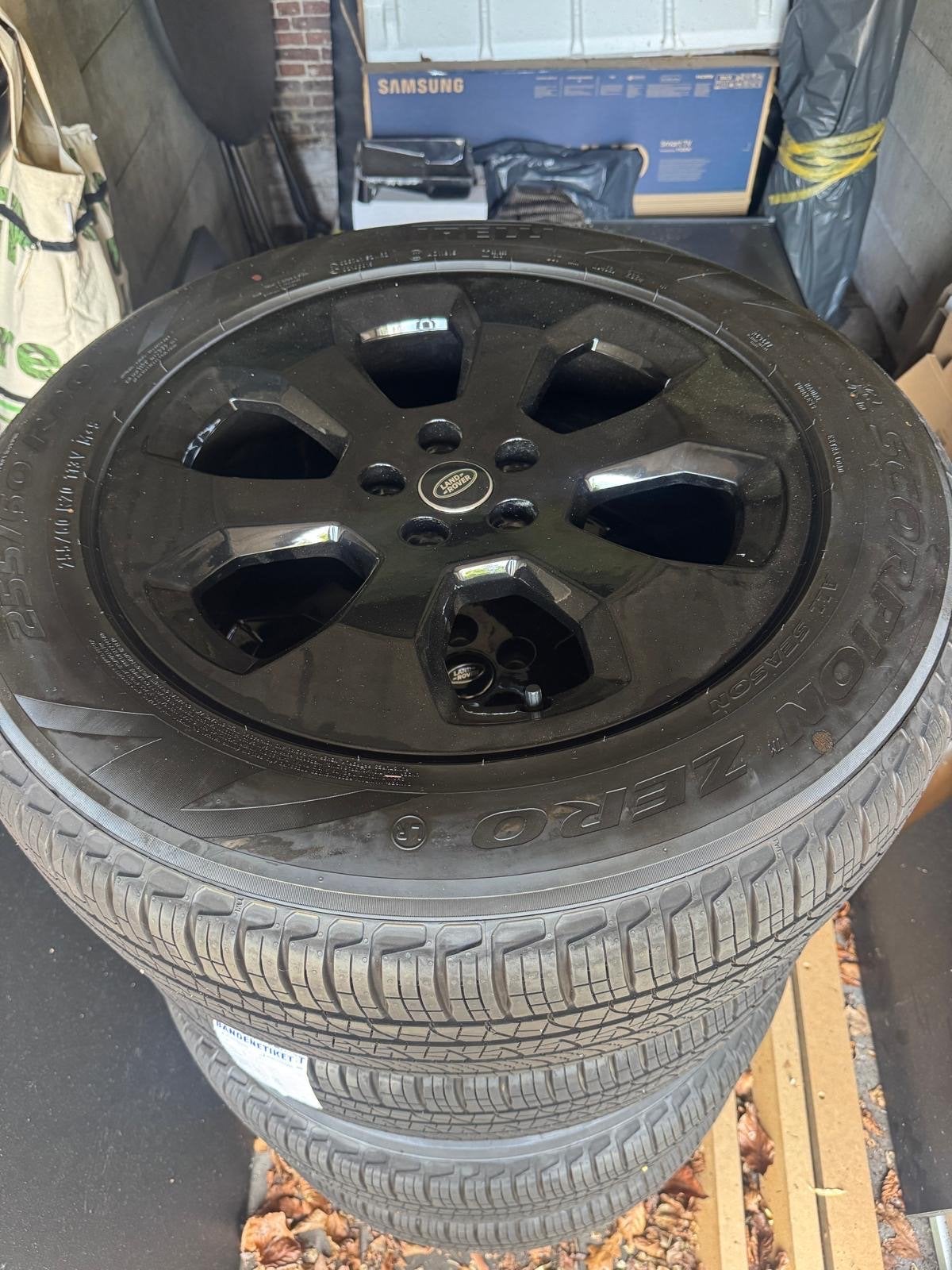 Set van 5 - 20 inch Land Rover Defender velgen met Pirelli, 255 mm, Banden en Velgen, Nieuw, Ophalen of Verzenden