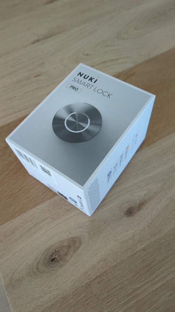 Nuki Smart Lock Pro - Slim Deurslot, Ophalen of Verzenden, Nieuw, Rvs, Slot