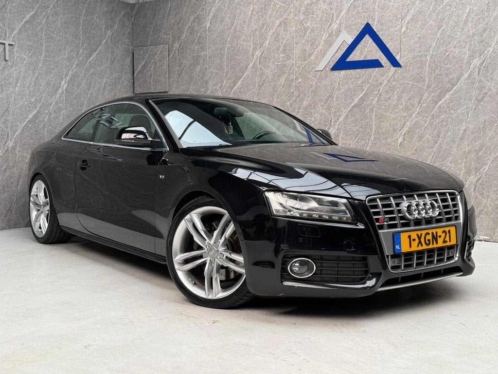 Audi S5 4.2 FSI S5 354 PK quattro / Nwe Distr. Ketting / Mil, Auto's, Audi, Gebruikt, 4 stoelen, Stoelverwarming, Zwart
