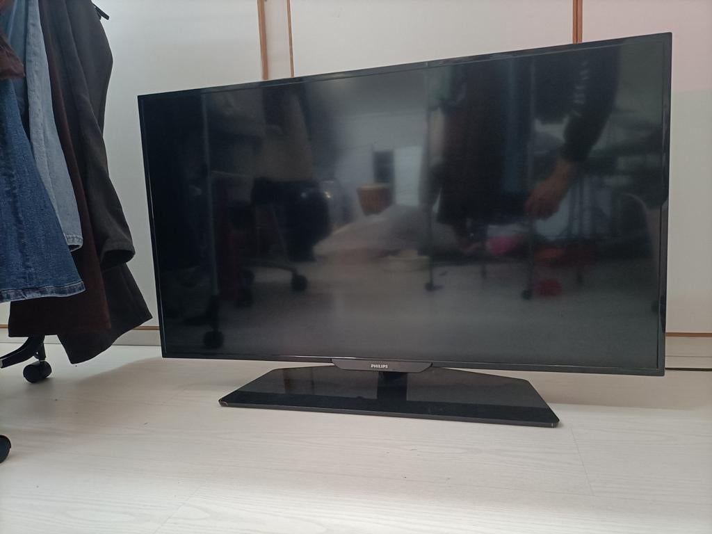 Philips 40 inch Full HD Smart TV met afstandsbediening, Philips, 50 Hz, Ophalen of Verzenden, Zo goed als nieuw