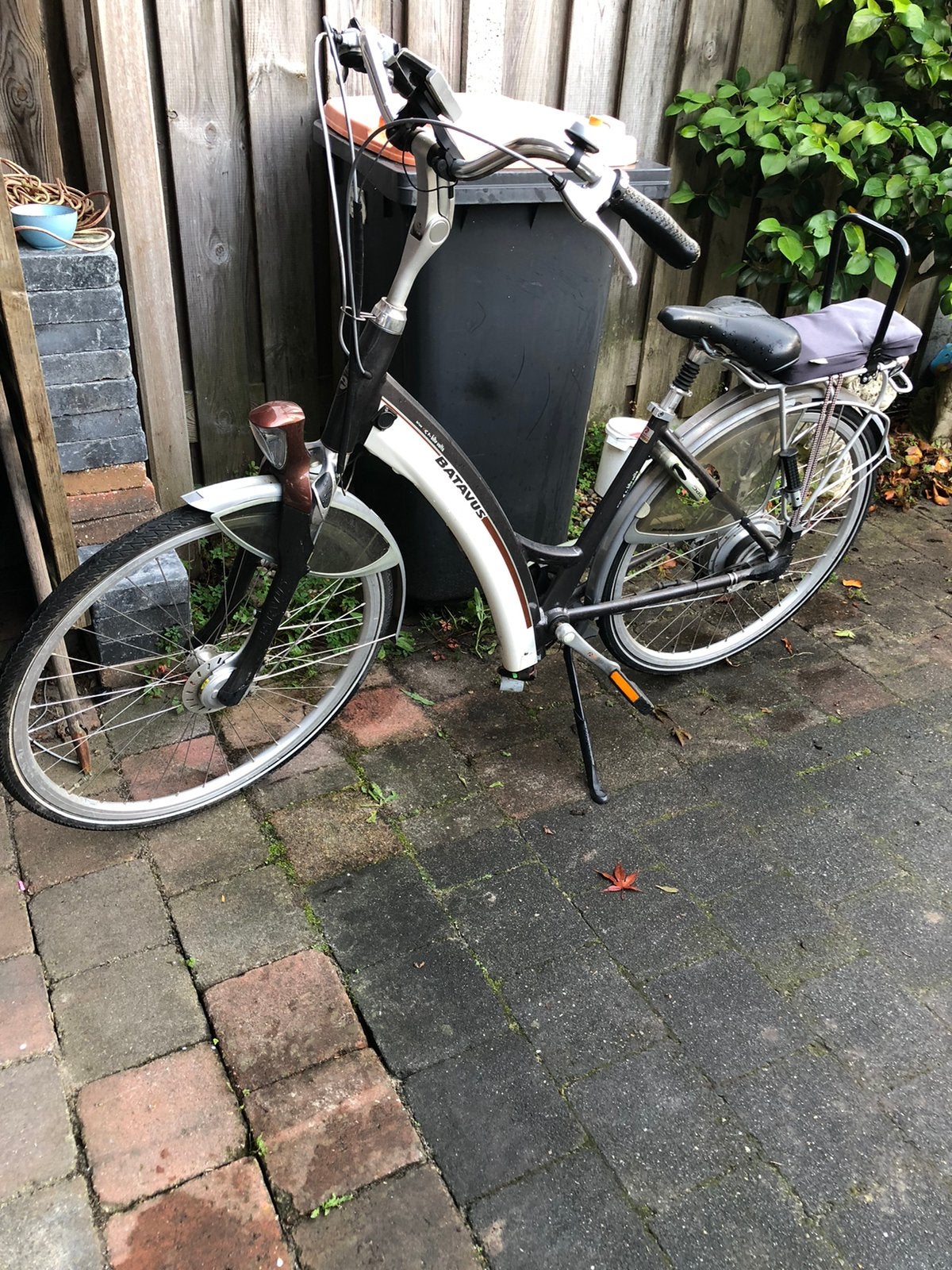 Batavus e-bike met defecte accu, Ophalen, Gebruikt, Minder dan 30 km per accu, Batavus