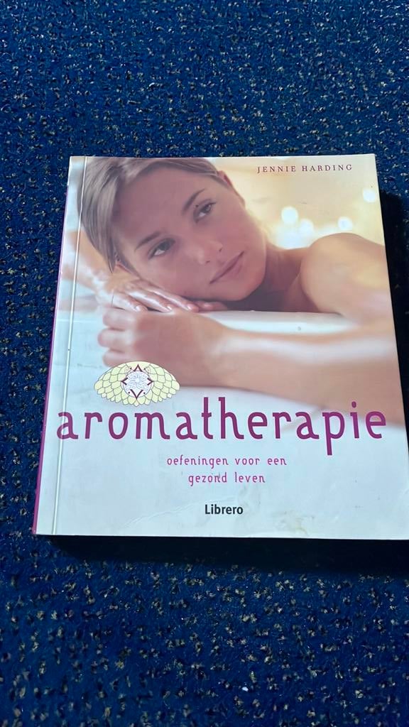 J. Harding - Aromatherapie, Boeken, Ophalen of Verzenden, Gelezen, J. Harding