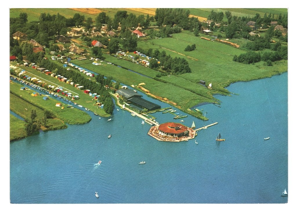 972545	Giethoorn	Smit ' s Paviljoen	Onbeschreven