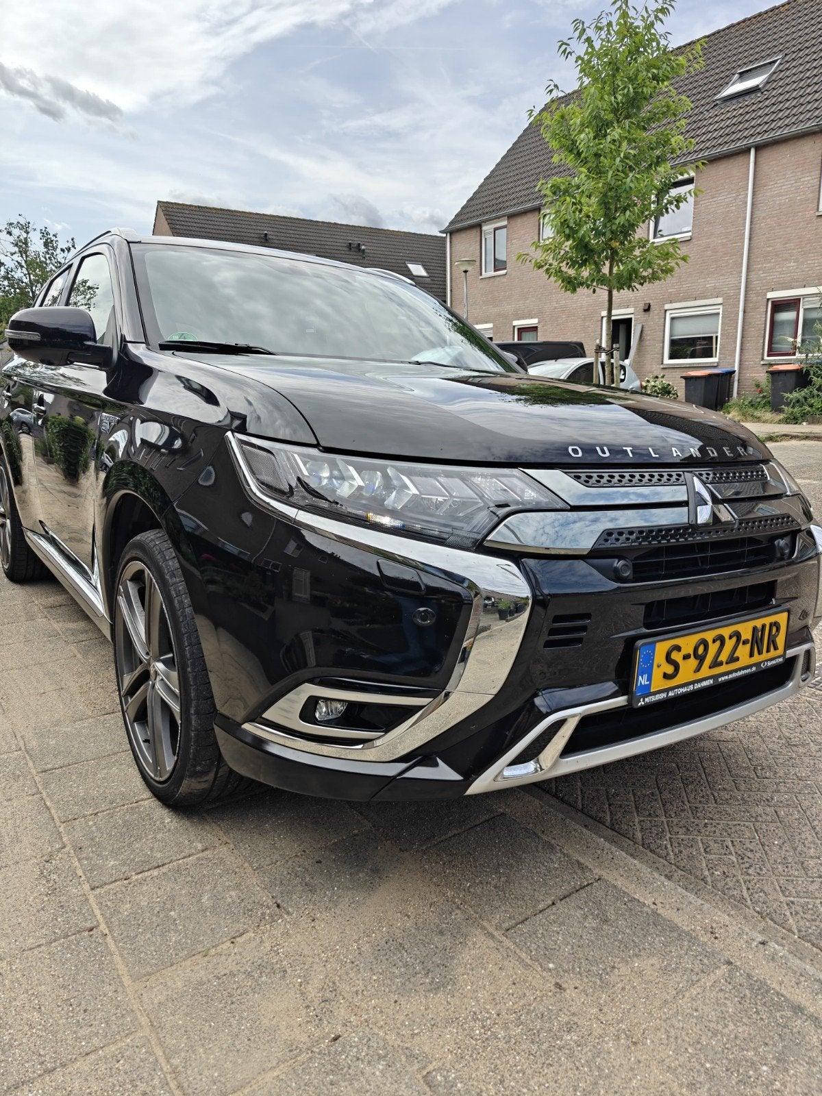 Mitsubishi Outlander Phev 4WD 2020, Automaat, Outlander, 4 cilinders, 1865 kg