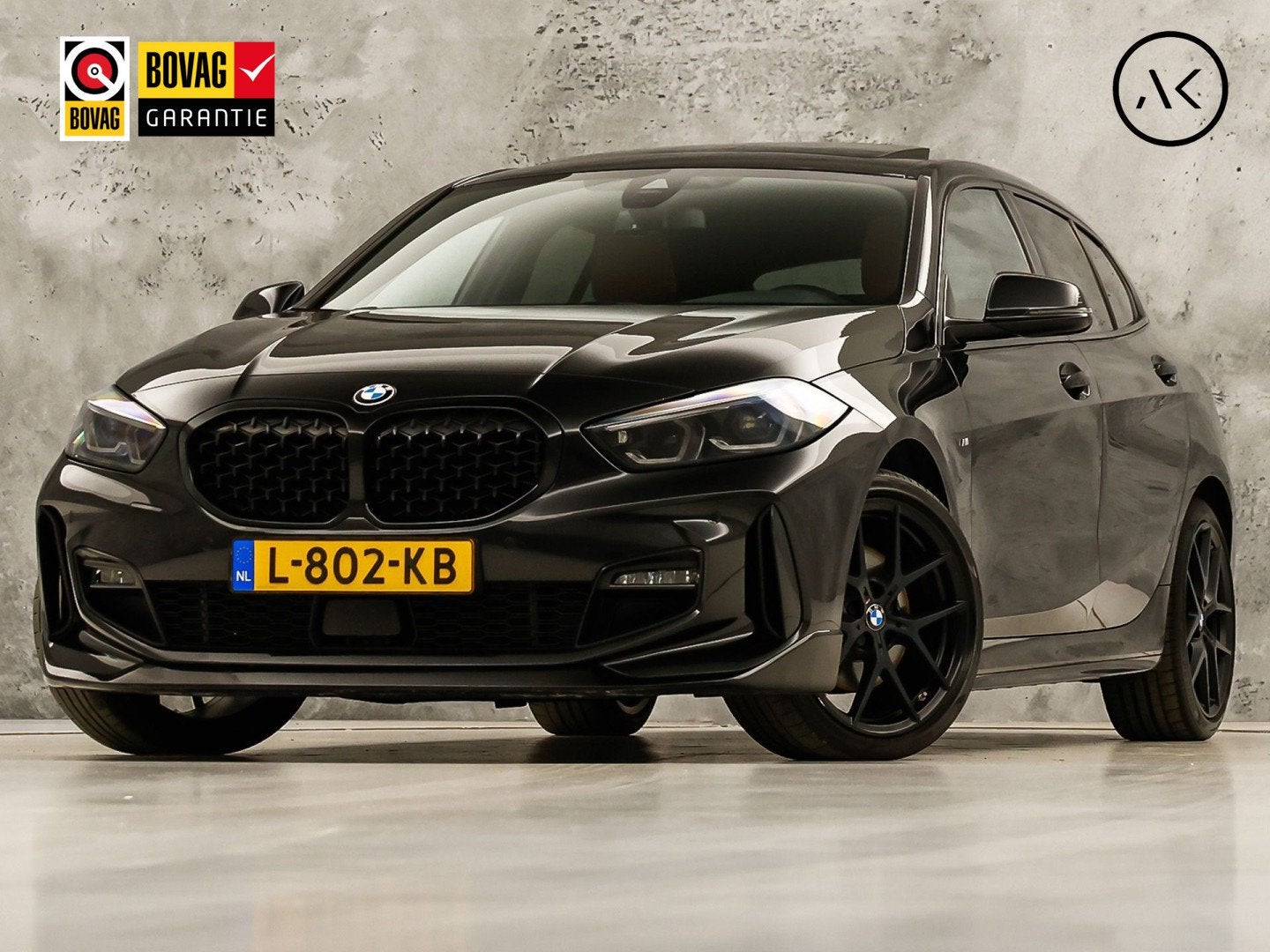 BMW 1 Serie 118i M Sport Automaat (PANORAMADAK, M PAKKET DEA, 12 maanden, 136 pk, Gebruikt, Zwart