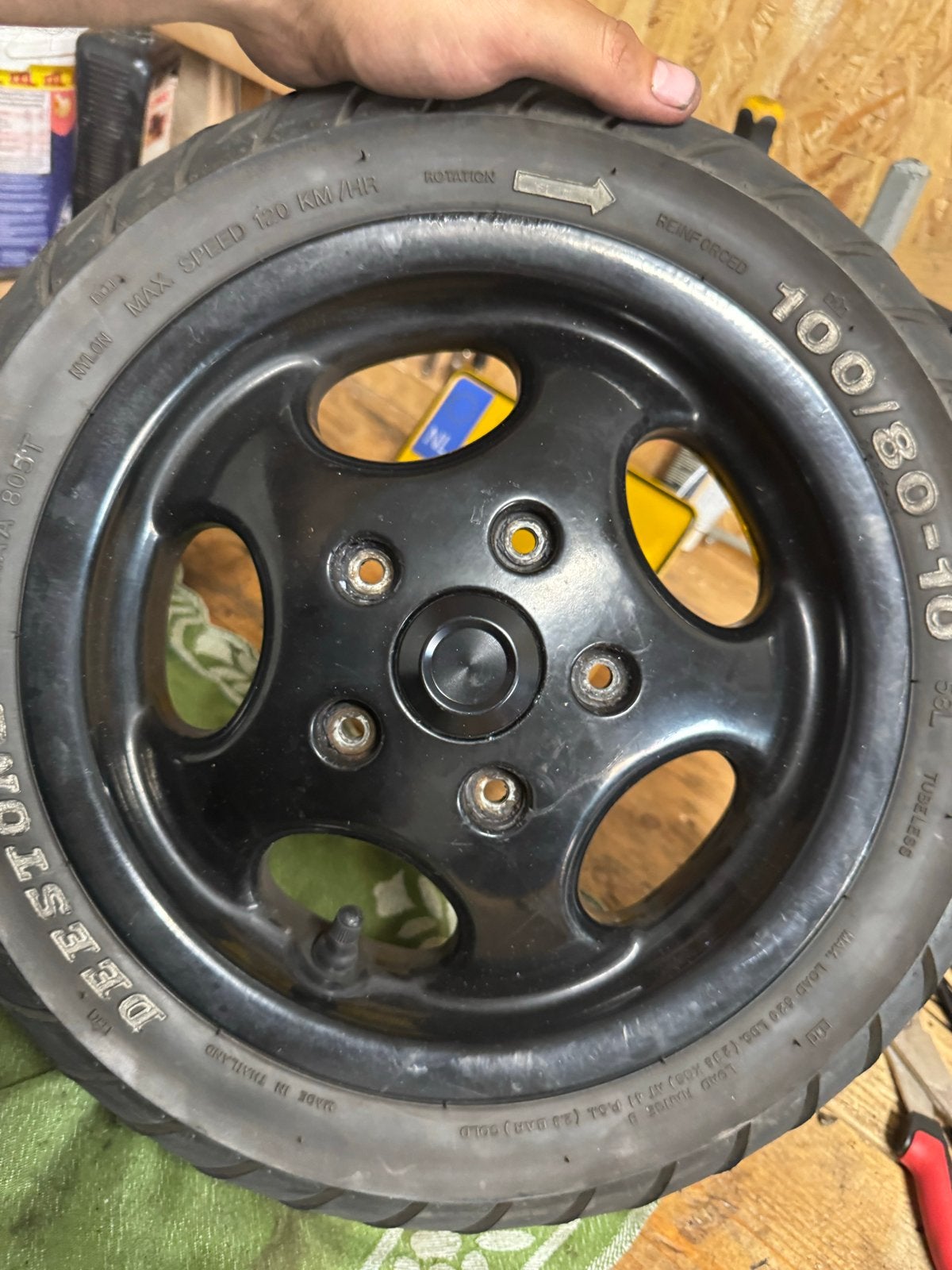 H2O Velg met band, Ophalen of Verzenden, K, K, K